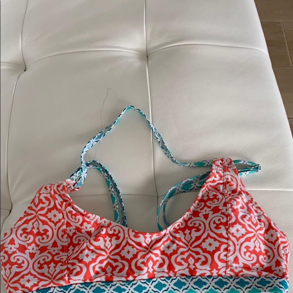 Offers Welcomed! NWOT Cabana Life Small top